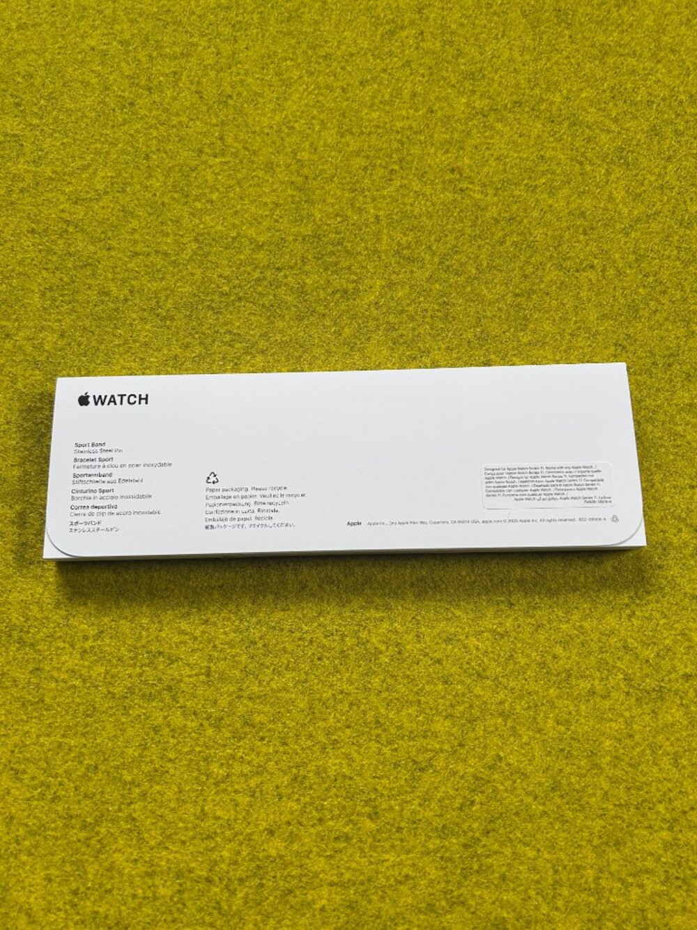 Genuine Apple Purple Fog Sport Band NIB 42MM S/M - Never Opened - Picture 2 of 3
